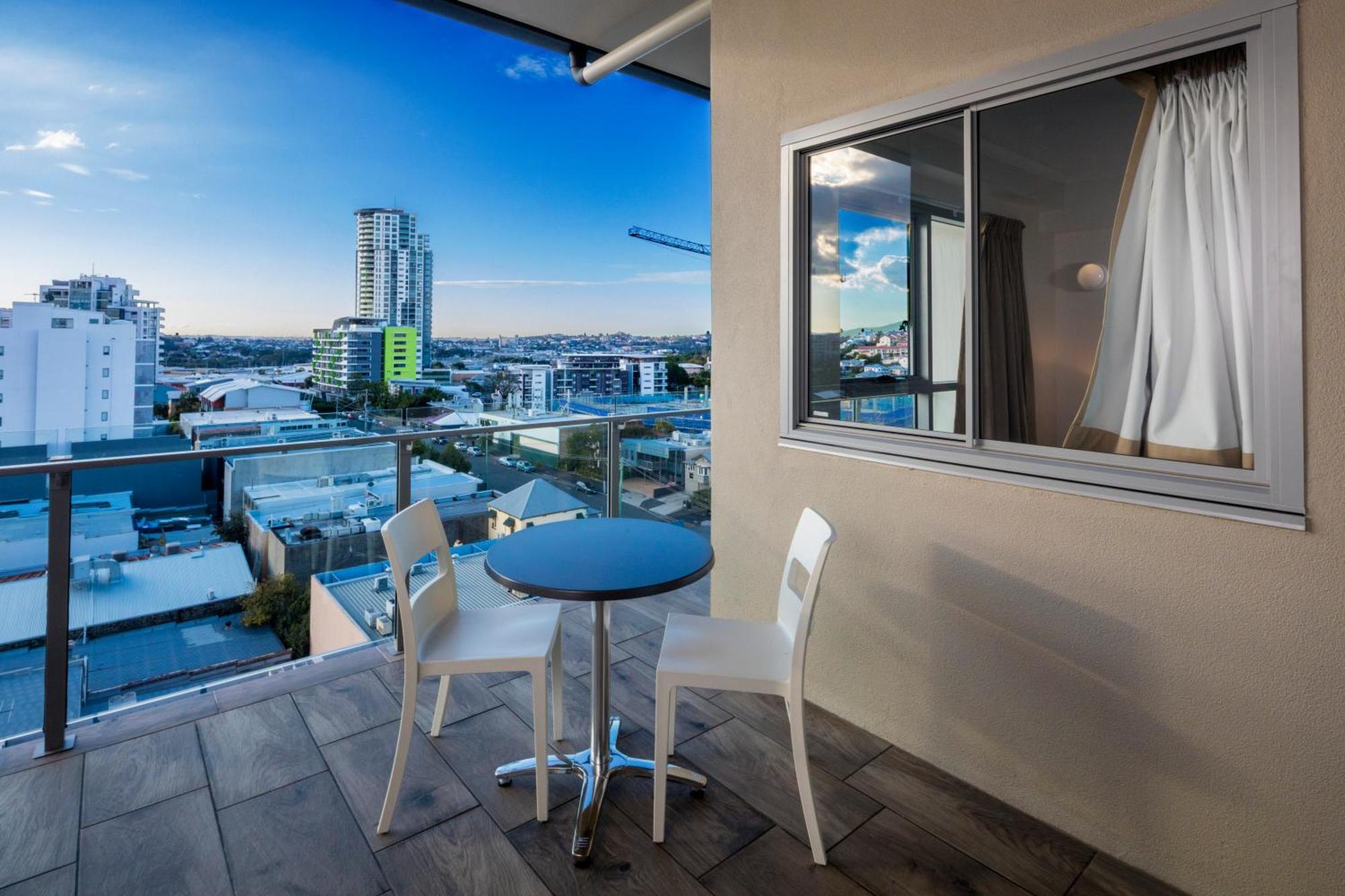 Direct Collective - Pavilion And Governor On Brookes 4* Brisbane